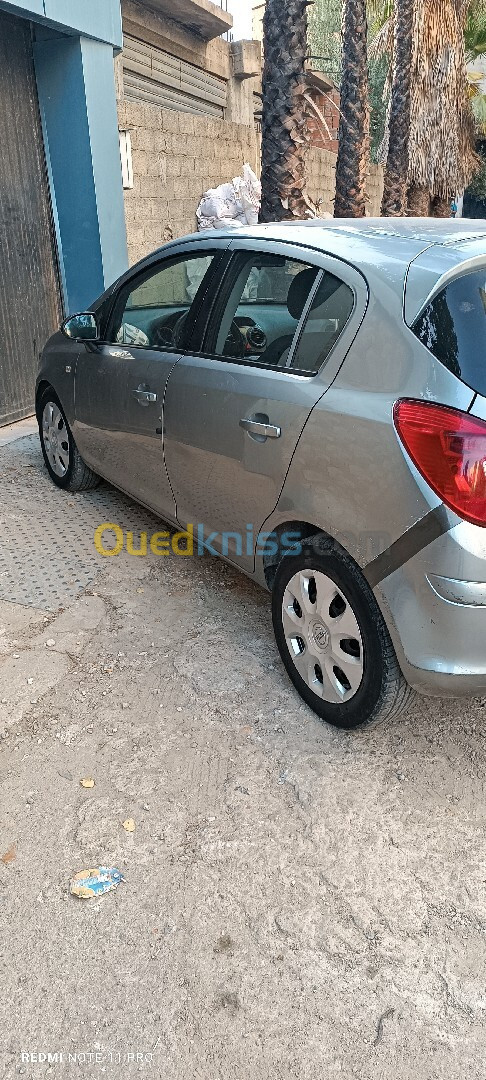 Opel Corsa 2012 Corsa