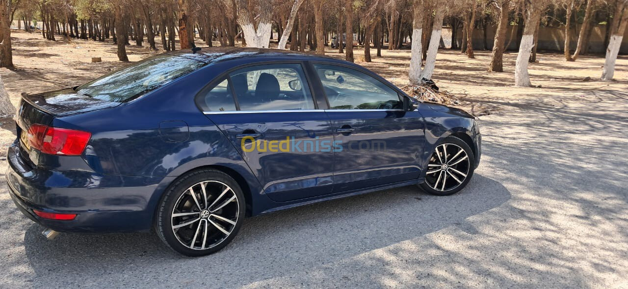 Volkswagen Jetta 2016 Carat