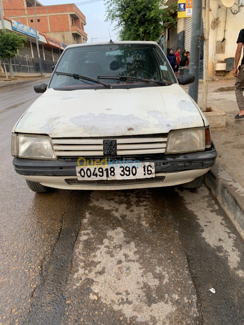 Peugeot 205 1990 Junior