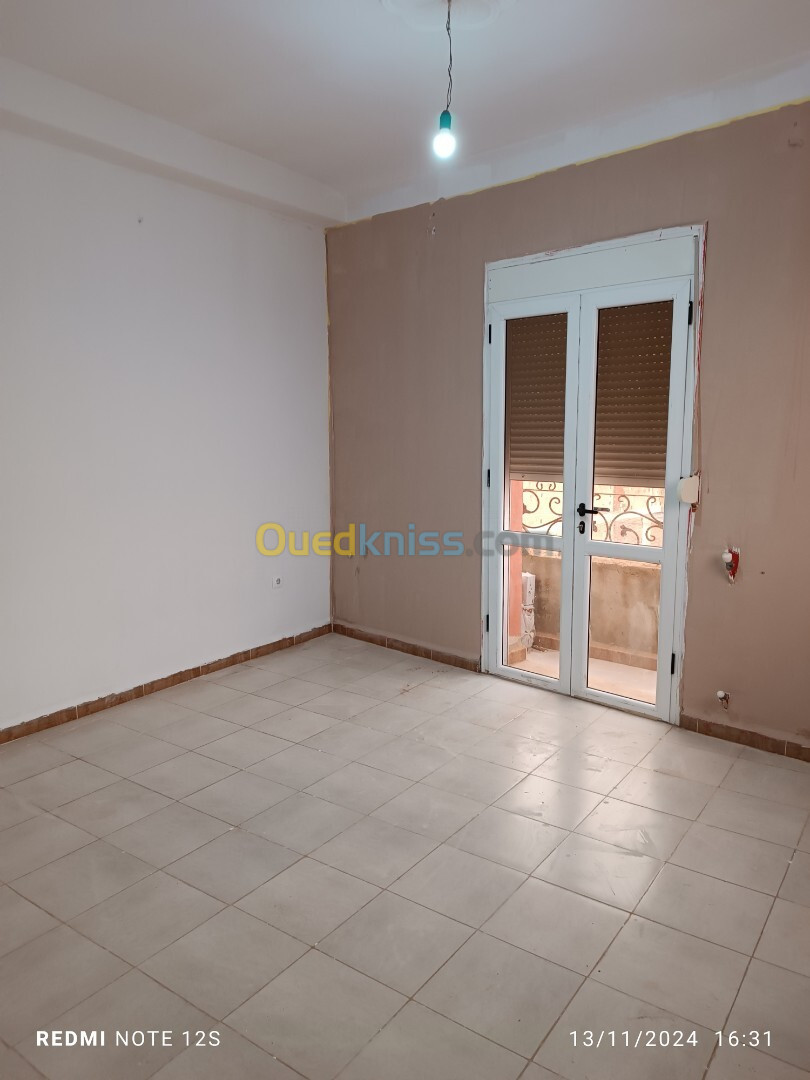 Location Niveau De Villa F2 Alger Douera