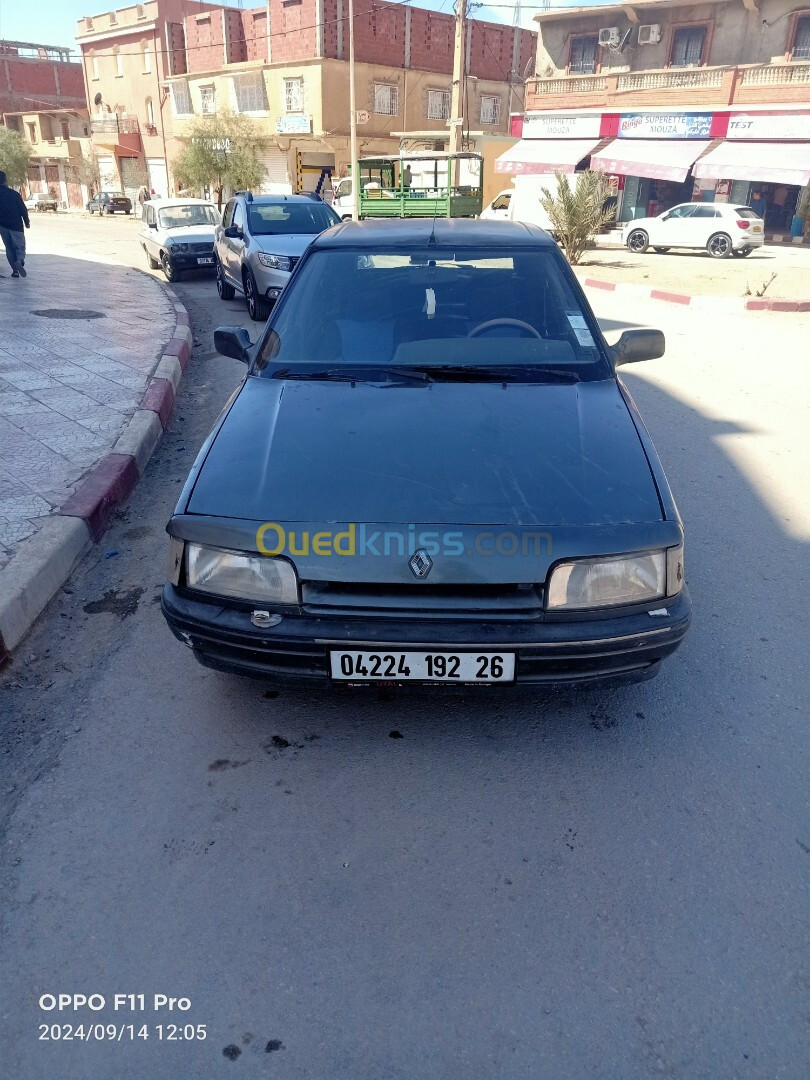 Renault 21 1992 