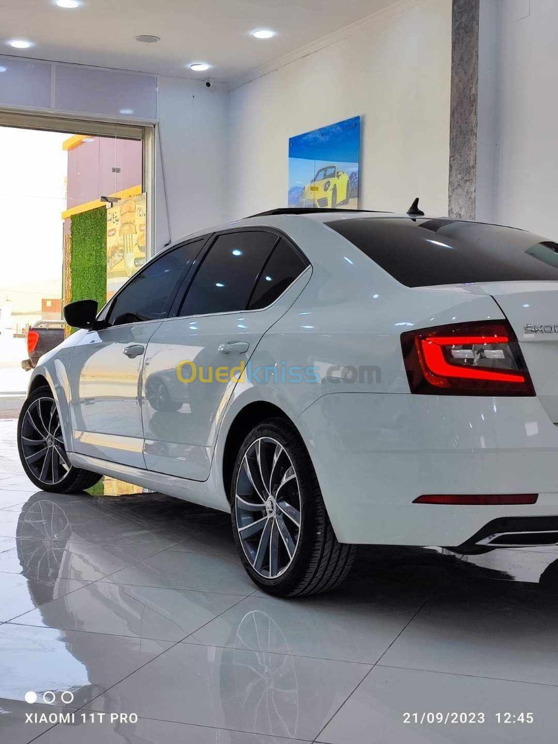 Skoda Octavia 2019 Elegance DGS