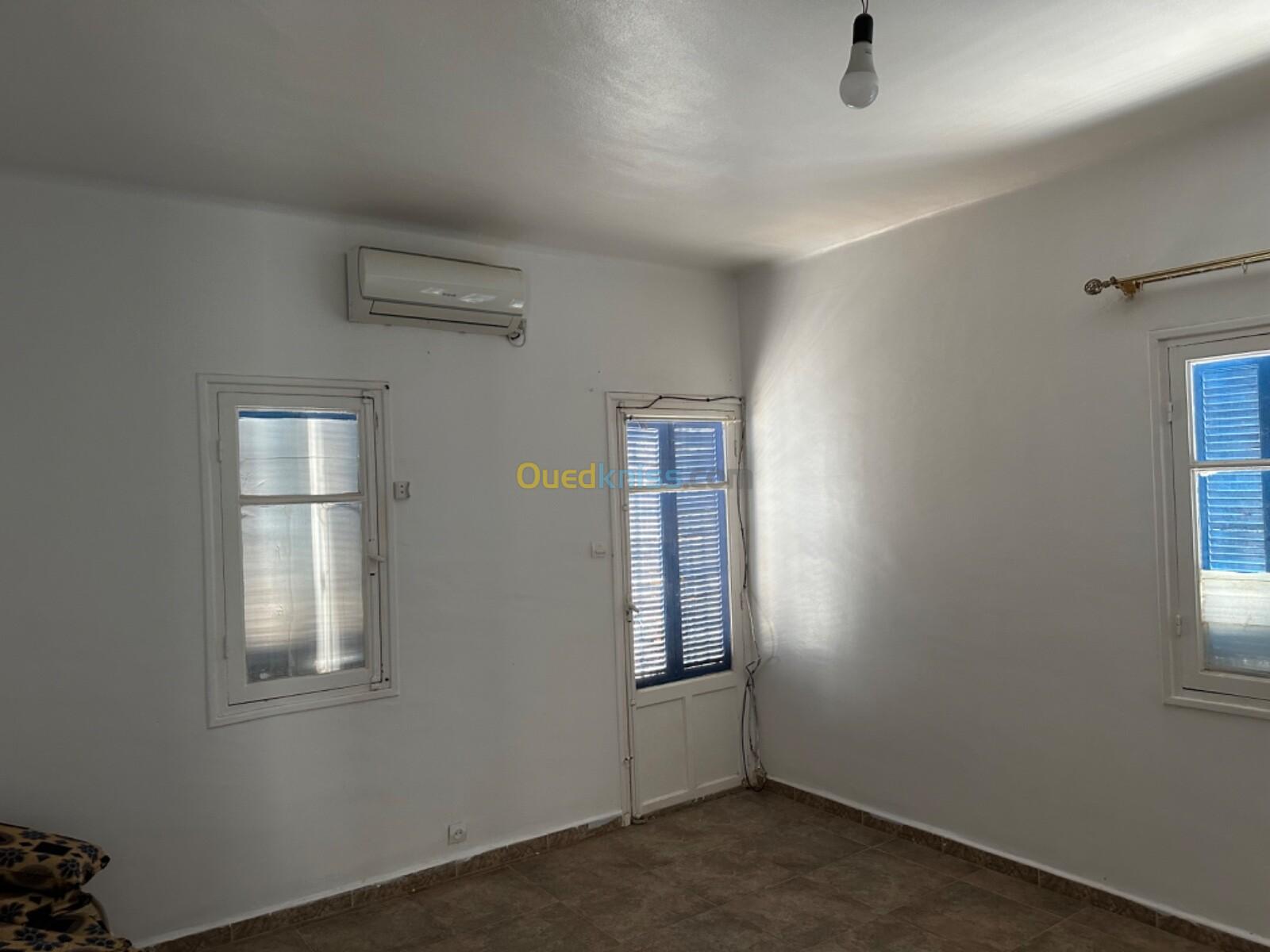 Location Appartement F5 Tipaza Kolea