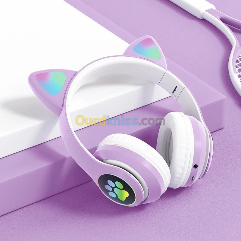 Casque stéréo Bluetooth sans fil oreilles de chat électroluminescents avec support carte TF