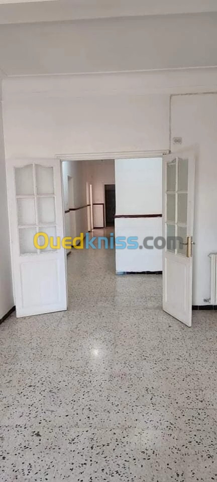 Location Niveau De Villa F6 Alger Ain naadja