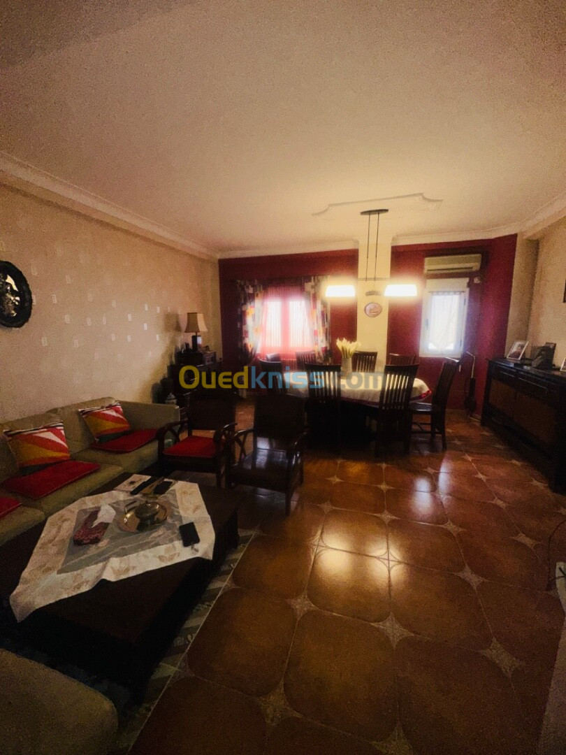 Vente Appartement F4 Alger Bouzareah