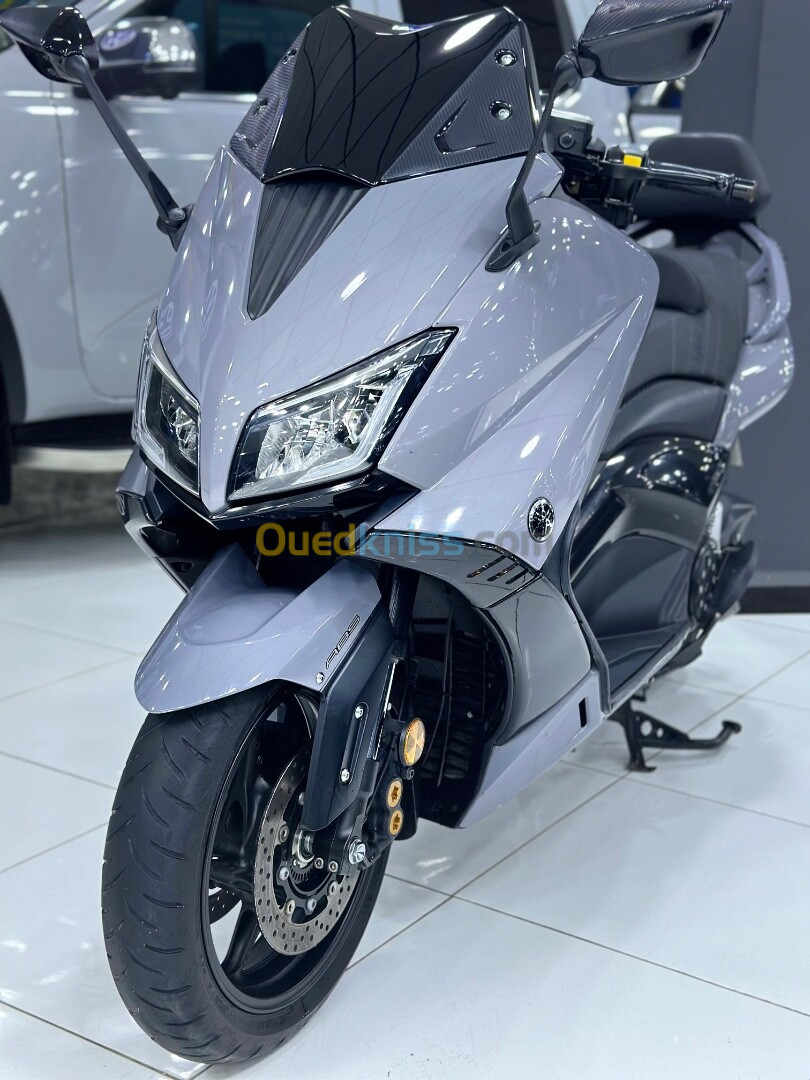 Yamaha Tmax lux 