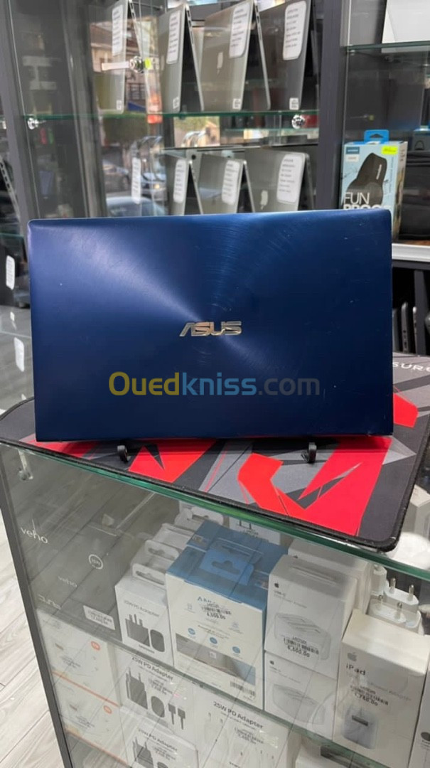 ASUS ZENBOOK 14 I5 10th 8GB 512GB SSD 