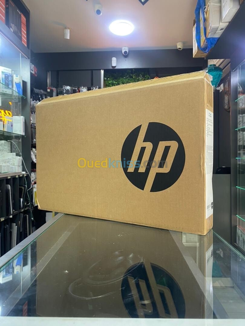 HP LAPTOP 15S RYZEN 5 5500U 16GB 1000GB SSD 15.6 FHD NEUF