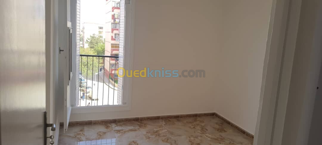 Vente Appartement F5 Alger Bab ezzouar