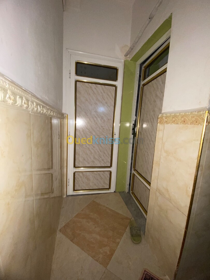 Location Appartement F5 Blida Larbaa