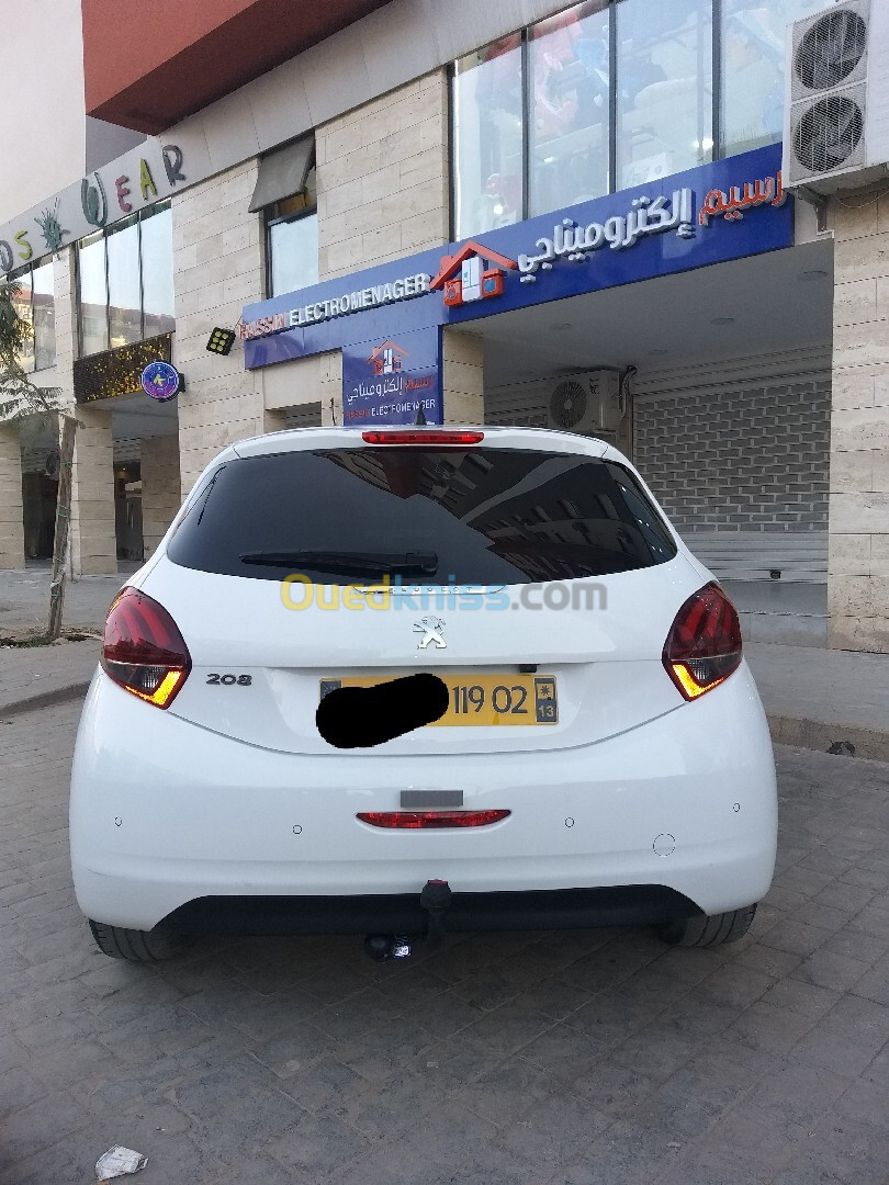 Peugeot 208 2019 Allure Facelift