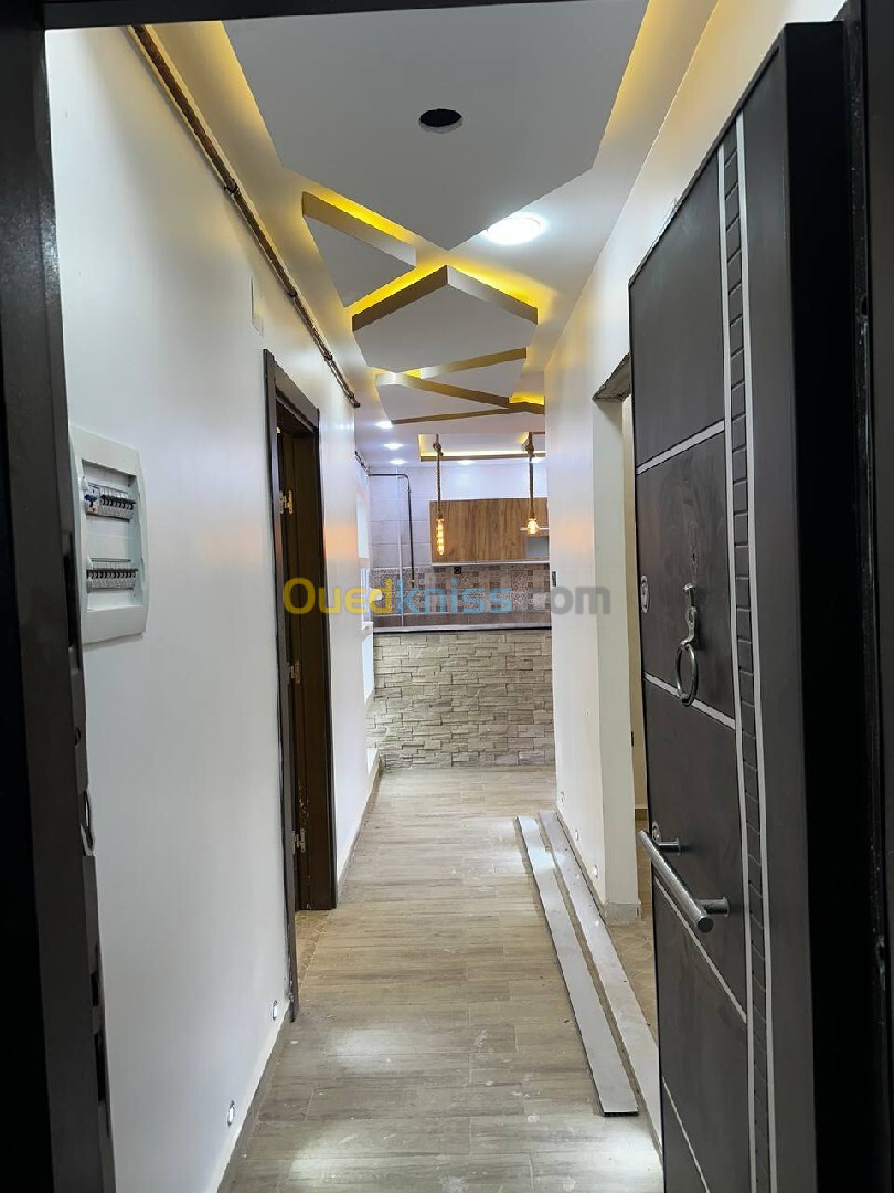 Vente Appartement F2 Alger Bordj el kiffan