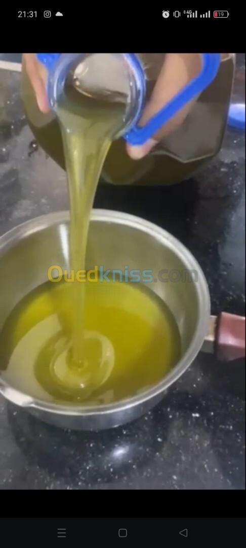 Huile d'olive vierge زيت الزيتون البكر 