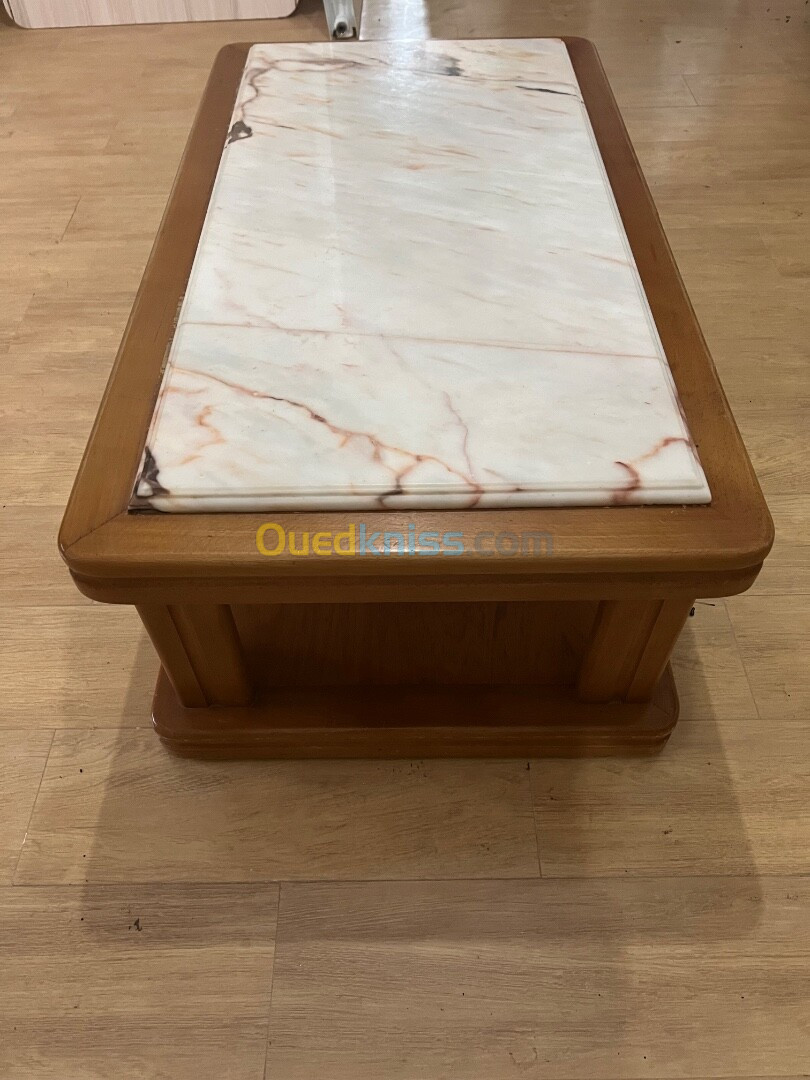 Table basse en bois hêtre avec plateau en marbre 