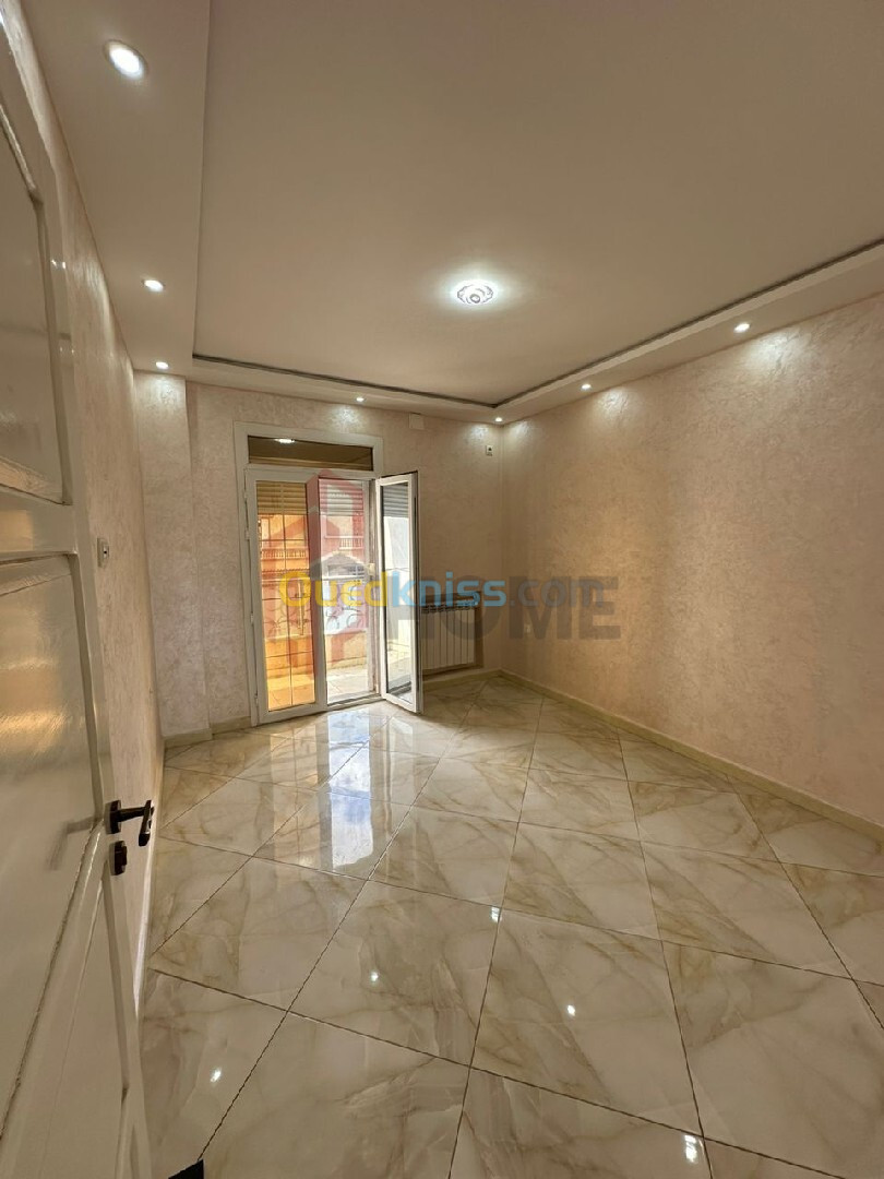 Vente Appartement F4 Alger Bordj el bahri