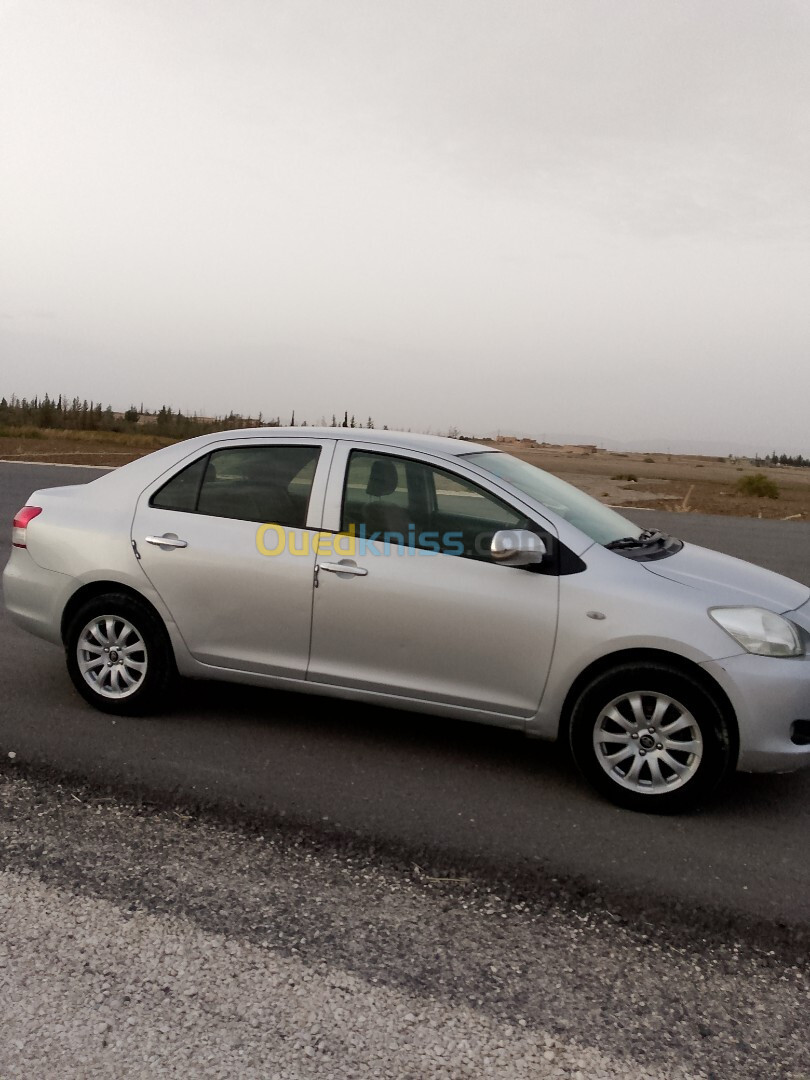 Toyota Yaris Sedan 2009 Yaris Sedan