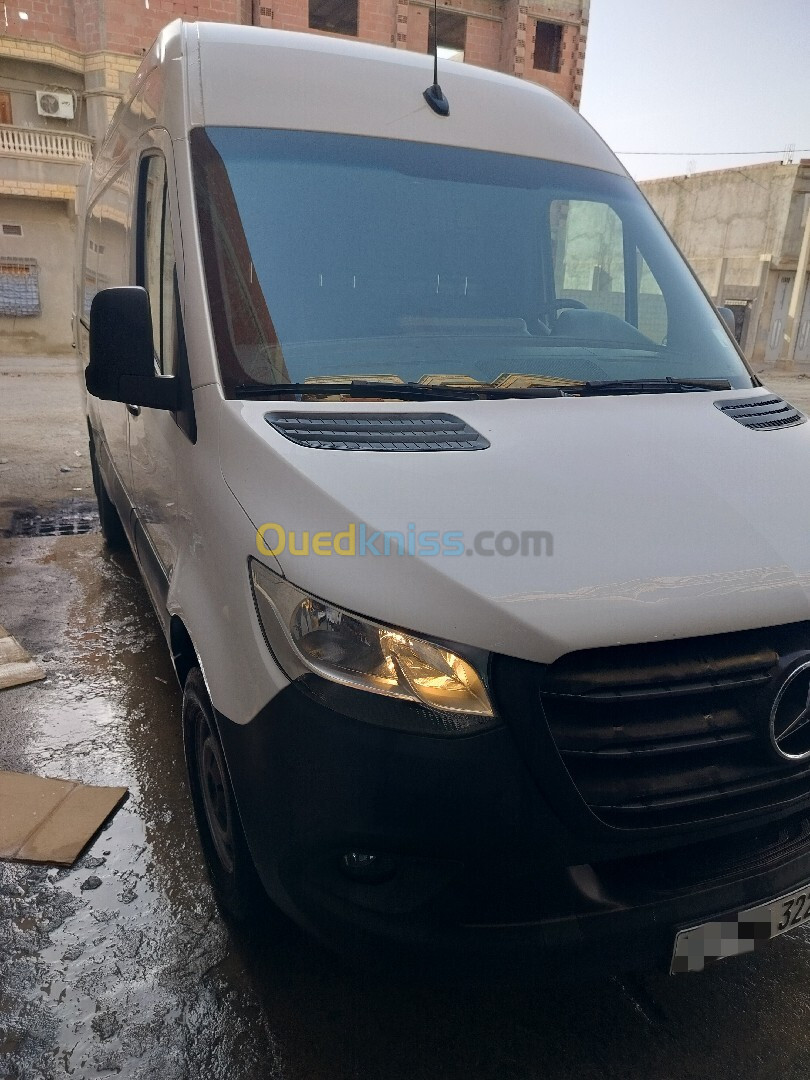 Mercedes Sprinter 2022