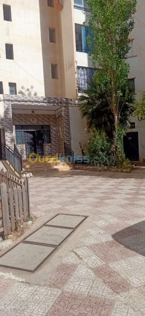 Echange Appartement F3 Tipaza Kolea