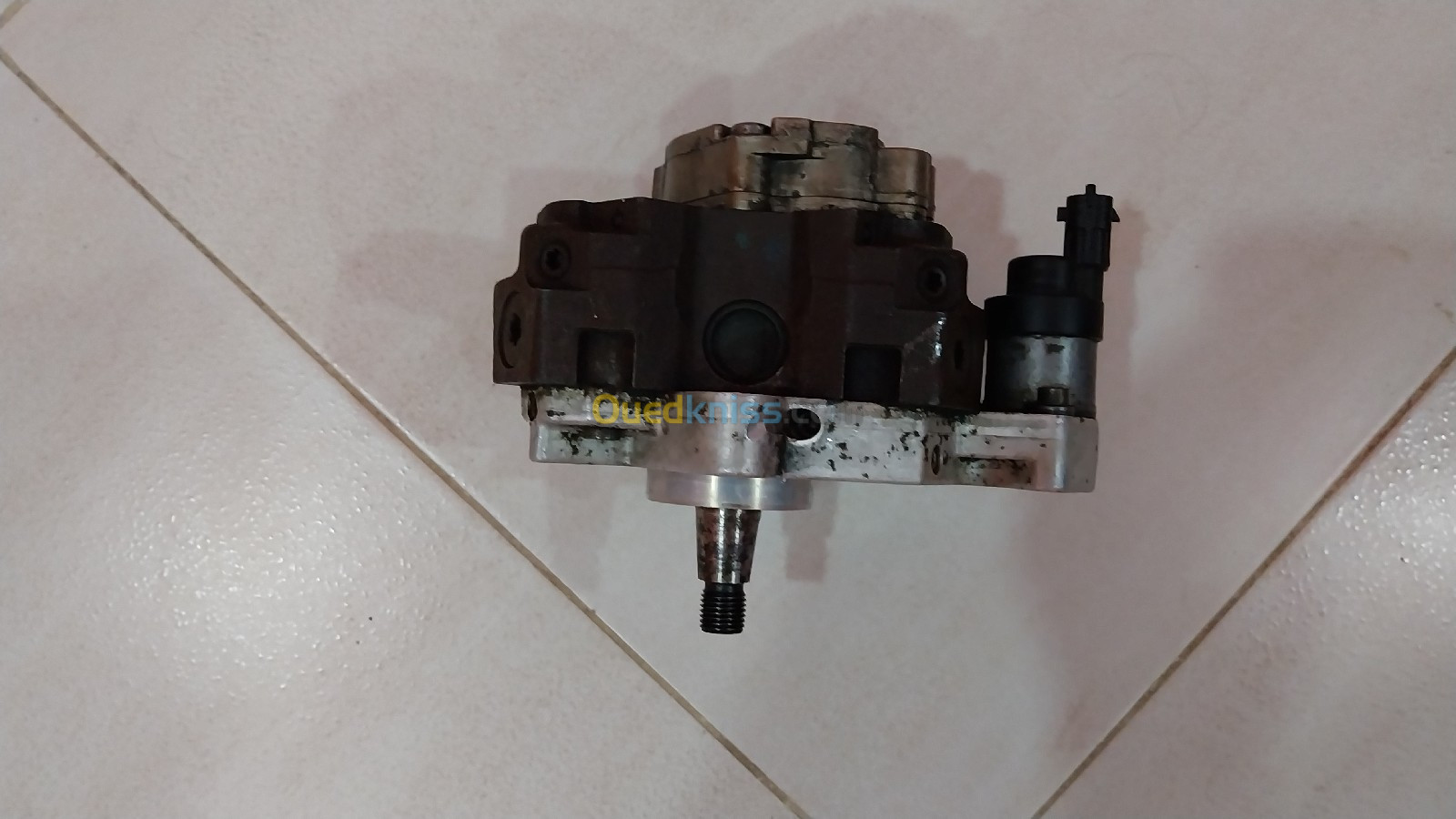 Pompe hp 1.9 dci 100