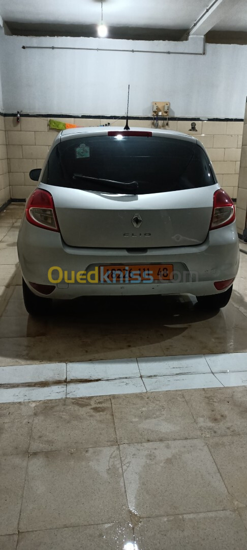 Renault Clio 2011 3