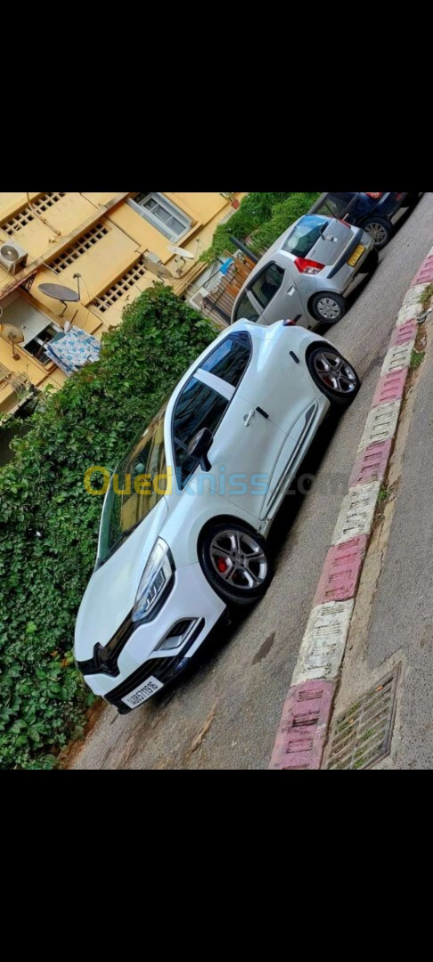 Renault Clio 4 2019 GT Line +