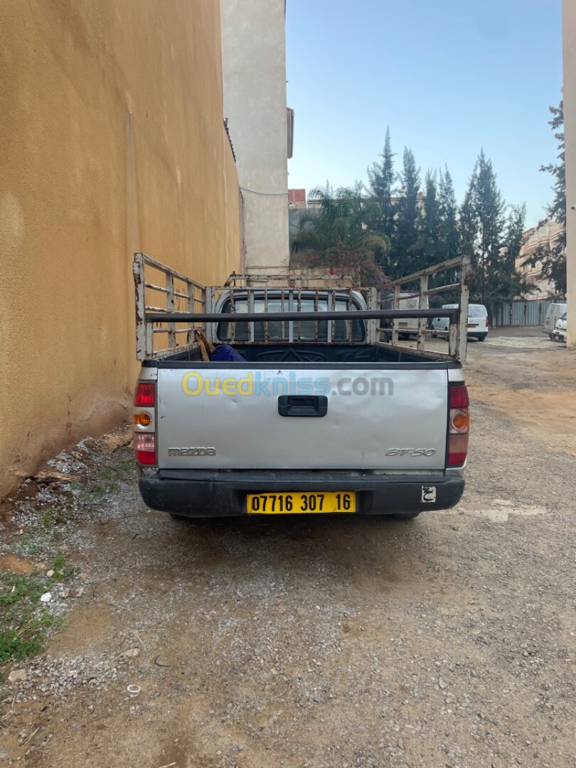 Mazda Bt 50 2007 Simple cabine