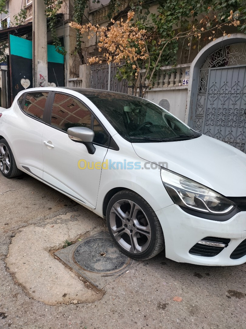 Renault Clio 4 2015 GT Line +