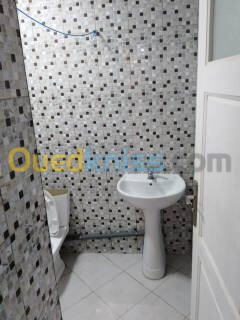 Location Appartement F1 Blida Blida