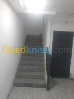 Location Appartement F1 Blida Blida