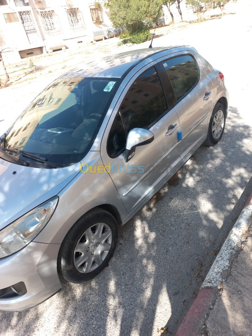 Peugeot 207 plus 2013 207 plus