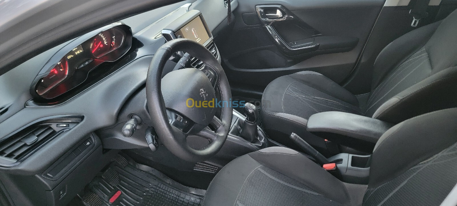 Peugeot 208 2015 Active