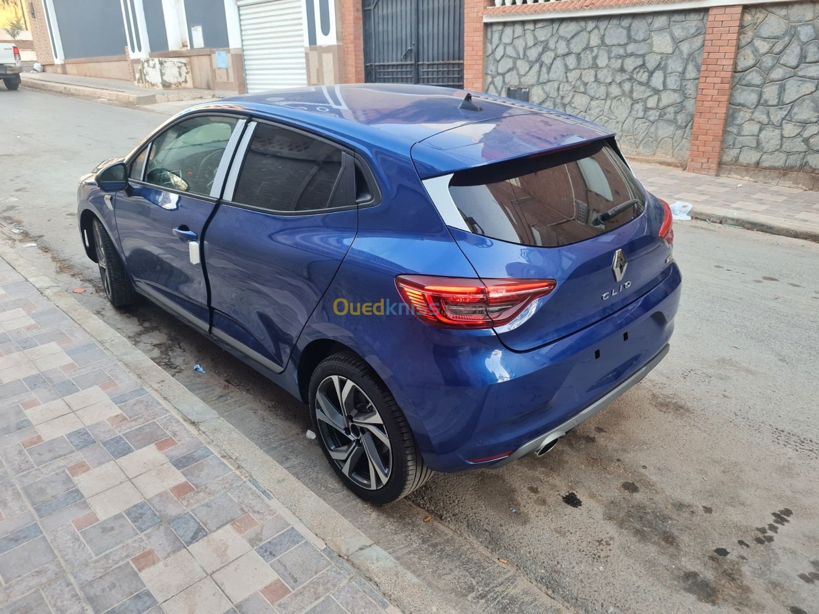 Renault Clio 2023 Rs line