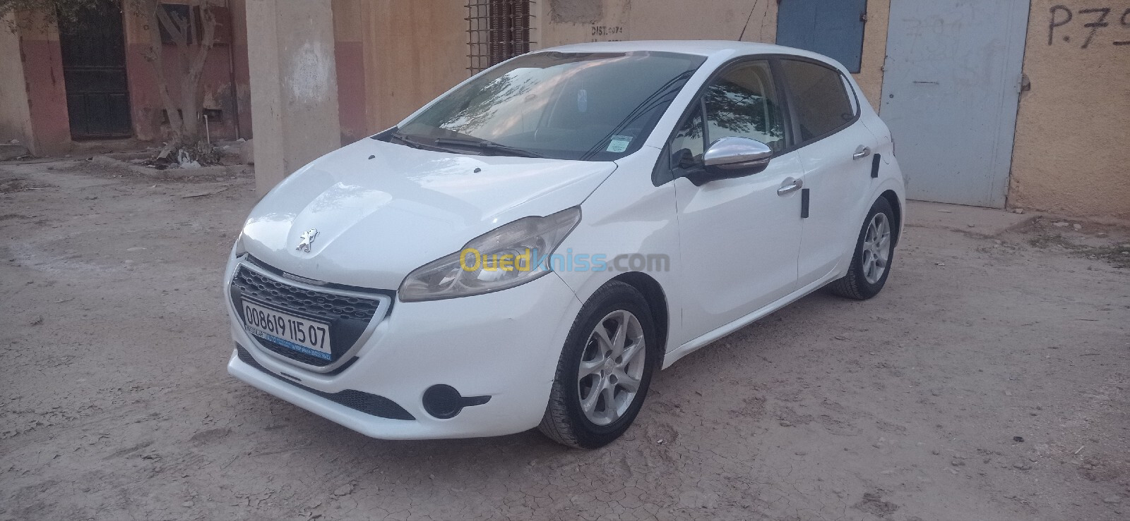 Peugeot 208 2015 208