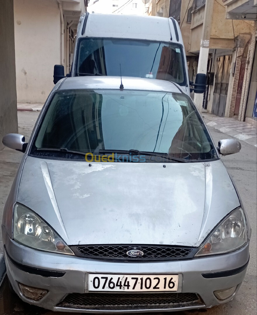 Ford Focus 4 portes 2002 Focus 4 portes