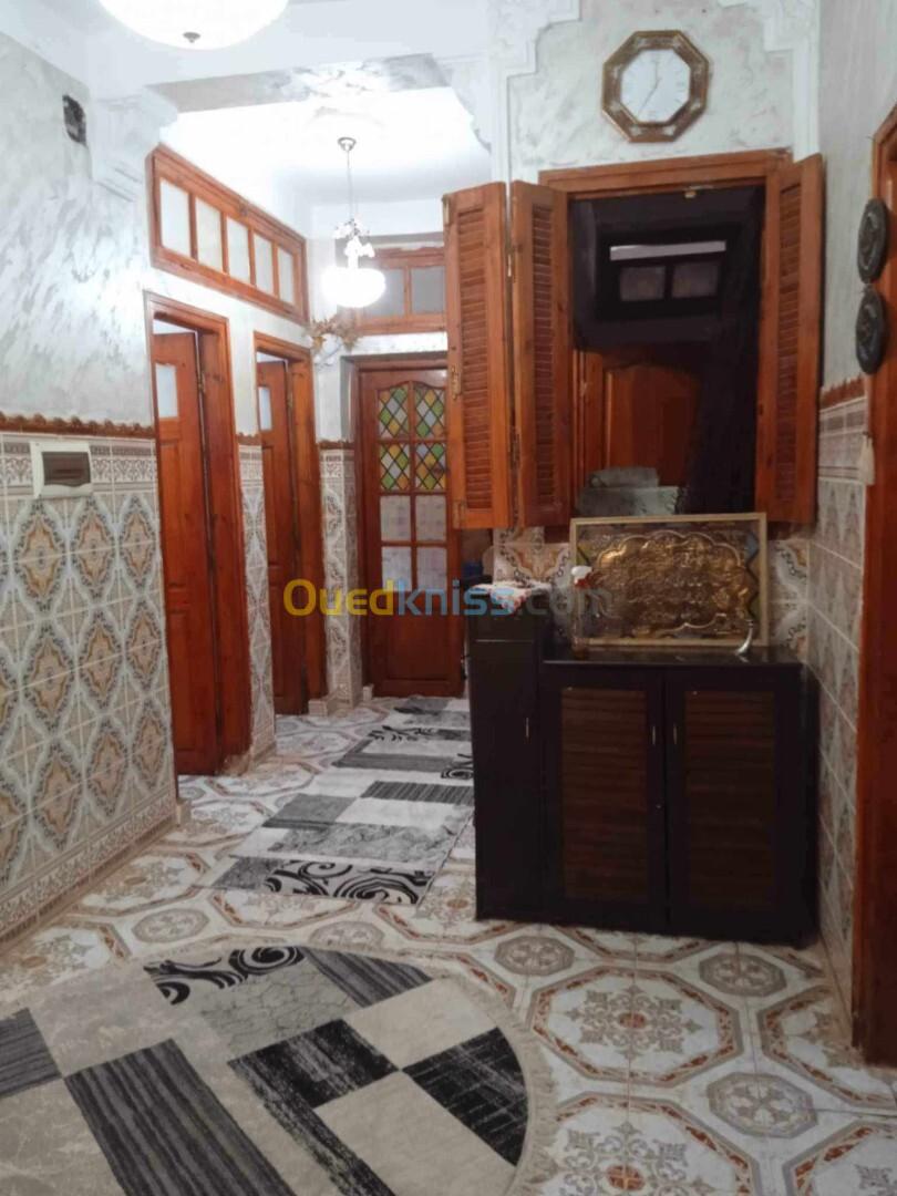 Vente Niveau De Villa F3 Tipaza Bou ismail