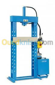 Presse électrohydraulique OMCN 154/ML 10 Tonnes