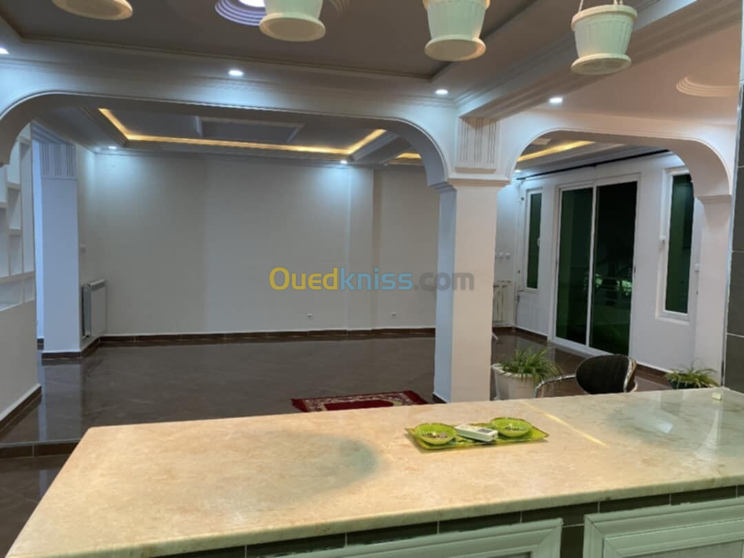 Location Appartement F4 Alger El achour