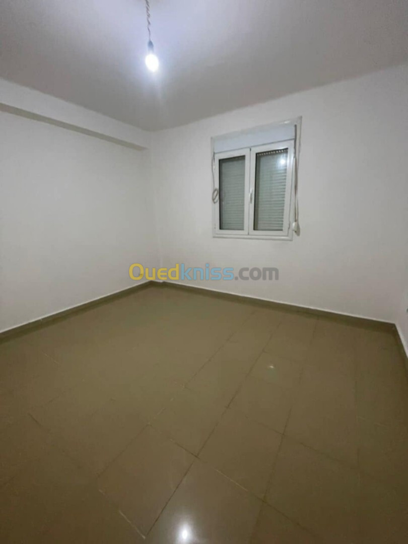 Location Appartement F4 Alger Ouled fayet