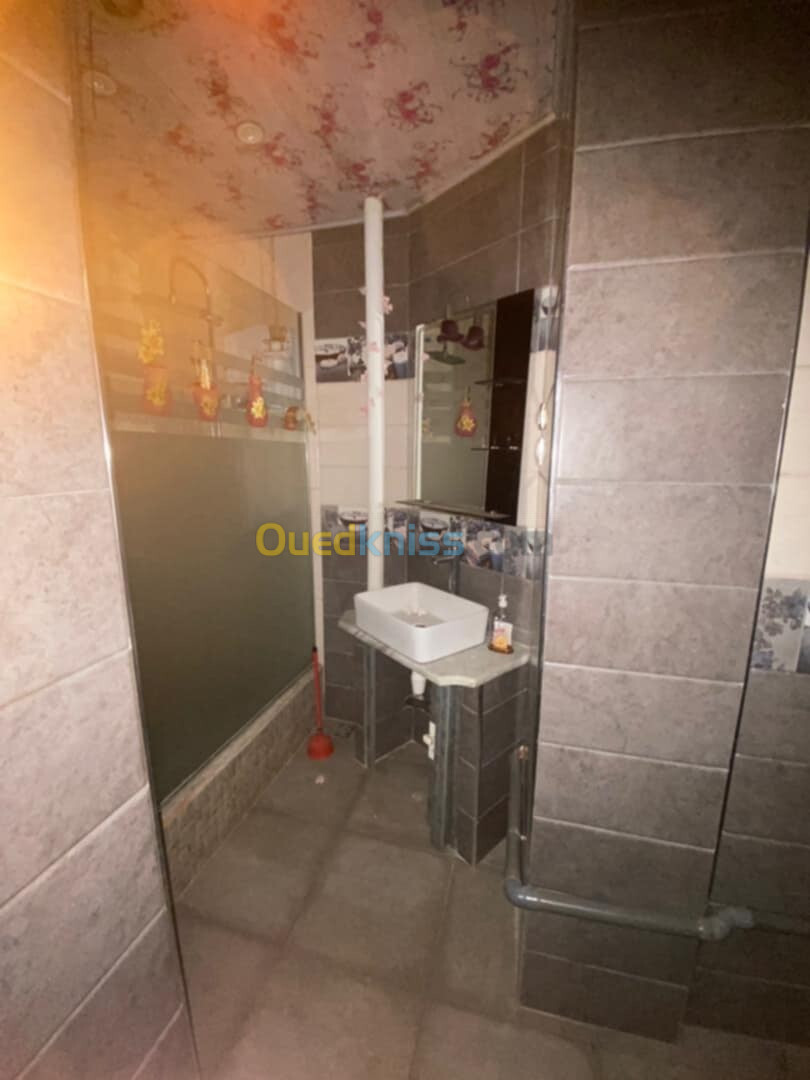 Location Appartement F3 Alger Draria