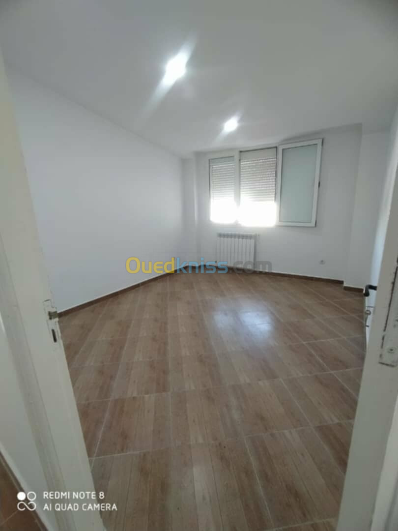 Location Appartement F3 Alger Draria