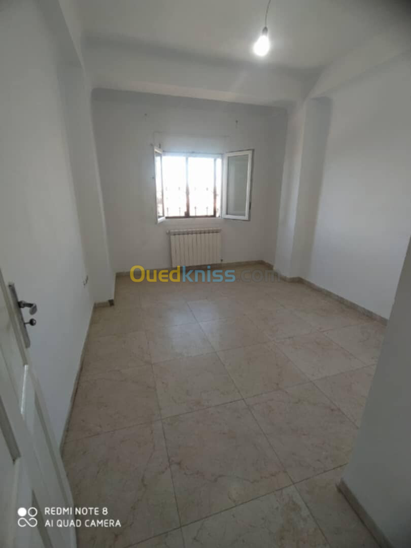 Location Appartement F4 Alger Staoueli