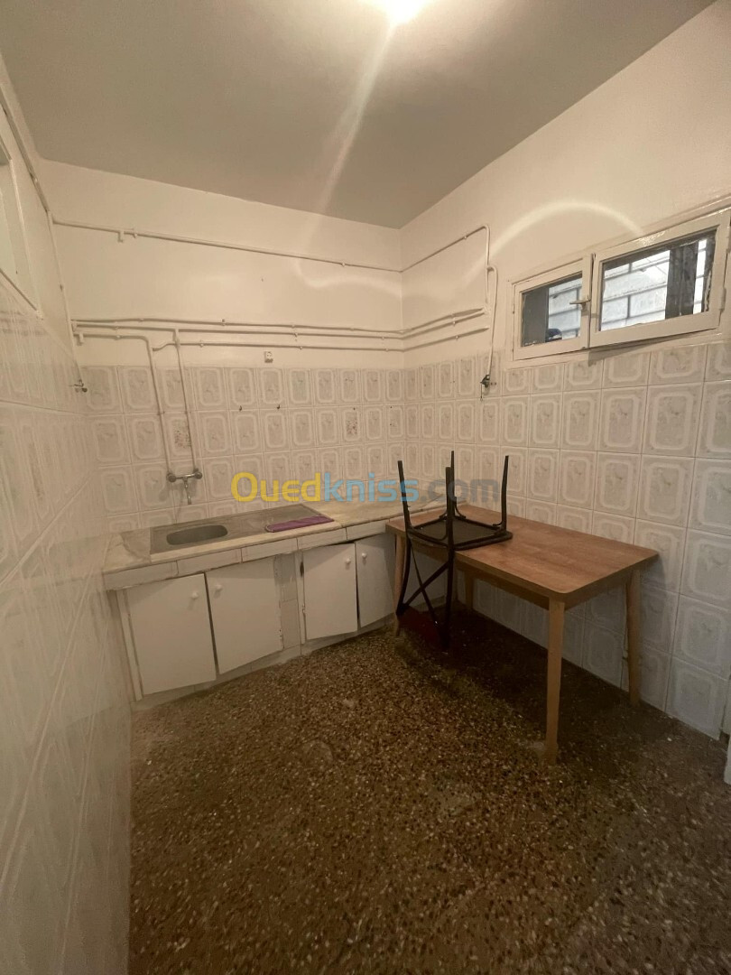 Location Appartement F4 Alger Cheraga