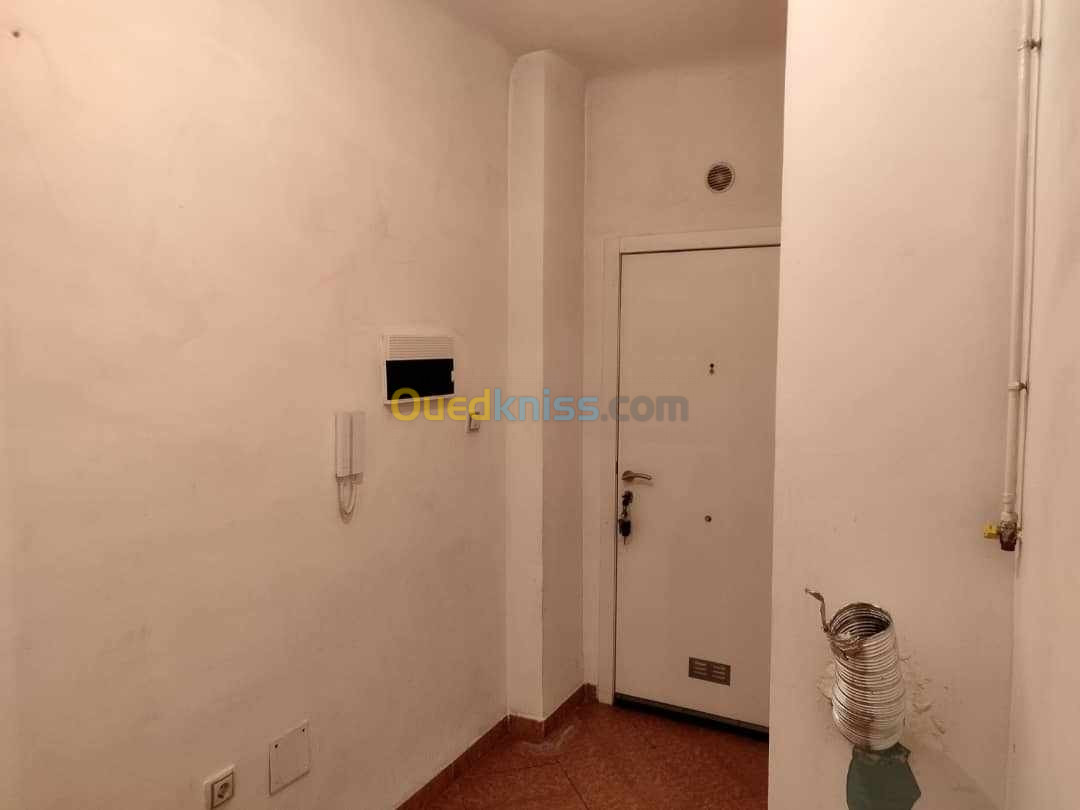 Location Appartement F3 Boumerdès Thenia