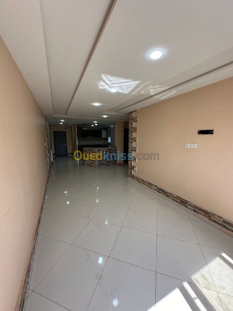 Vente Appartement F4 Alger Bordj el bahri