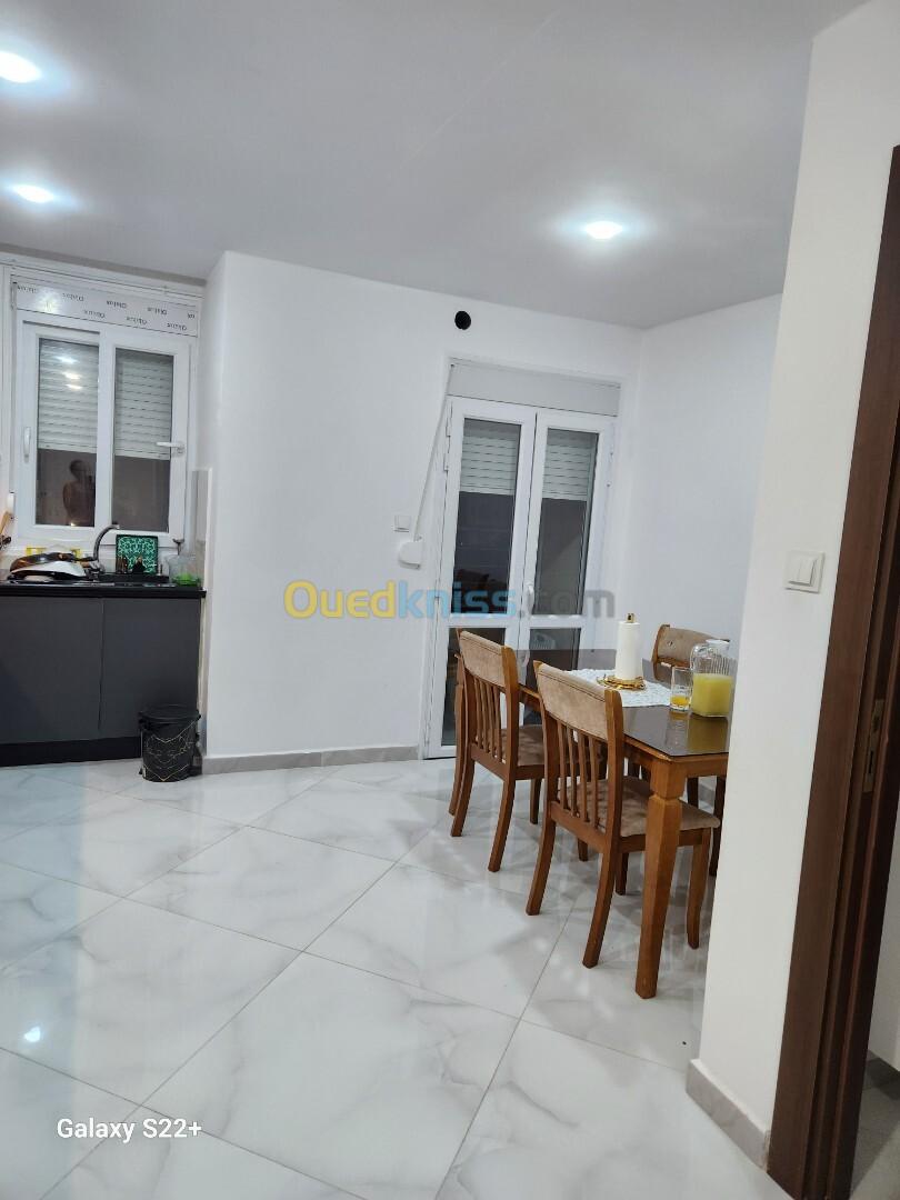 Vente Appartement F4 Alger Bordj el bahri