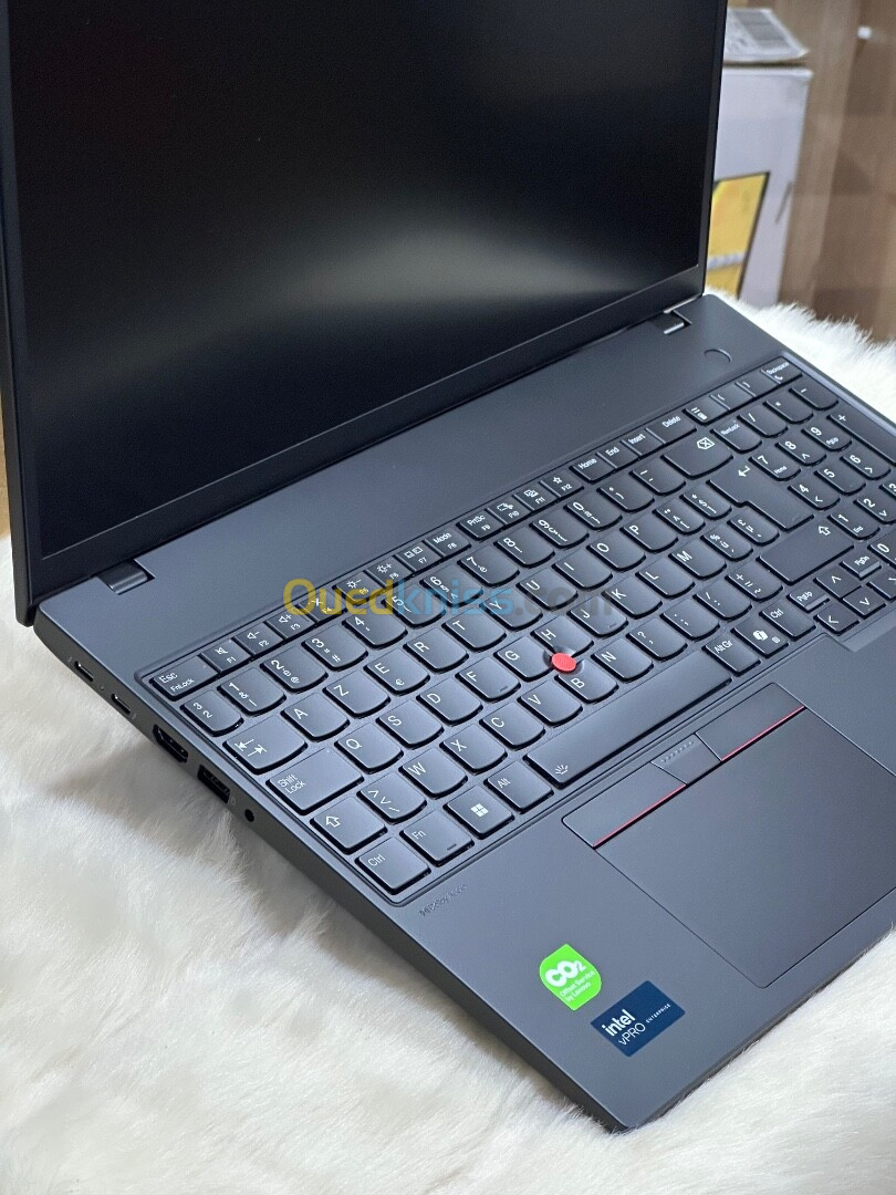 LENOVO THINKPAD T16 GEN 3 INTEL CORE ULTRA 5 Vpro 125U 16GO DDR5X 256GO SSD NEUF SOUS EMBALLAGE 