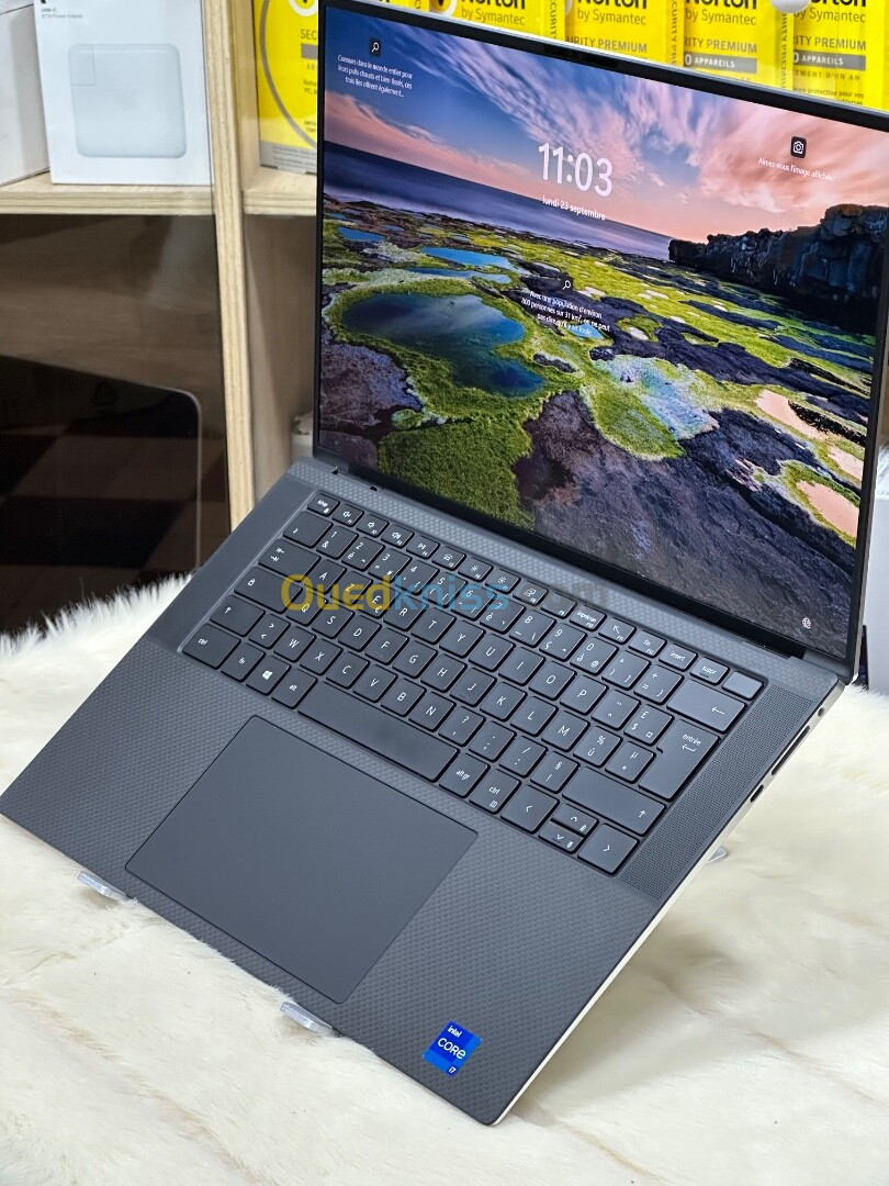 DELL XPS 15 9510 I7 11800H 32GO 1TO SSD NVME NVIDIA GEFORCE RTX3050 4GO GDDR6