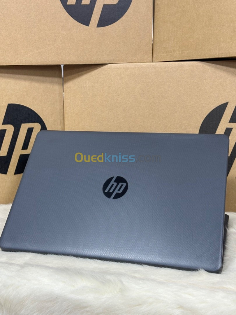 HP LAPTOP 15 CELERON N4120 4GO 256GO SSD 15.6 FHD NEUF SOUS EMBALLAGE 