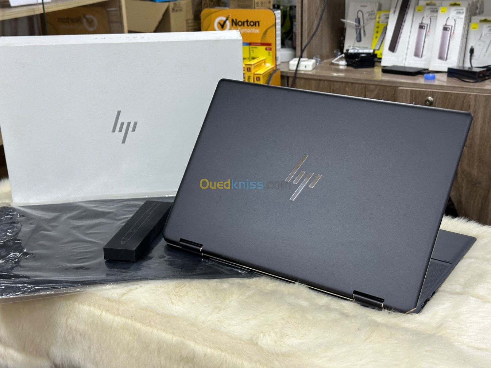 HP SPECTRE 16 F1XXX I7 1260P 16GO 1TO SSD INTEL ARC A370M NEUF SOUS EMBALLAGE 